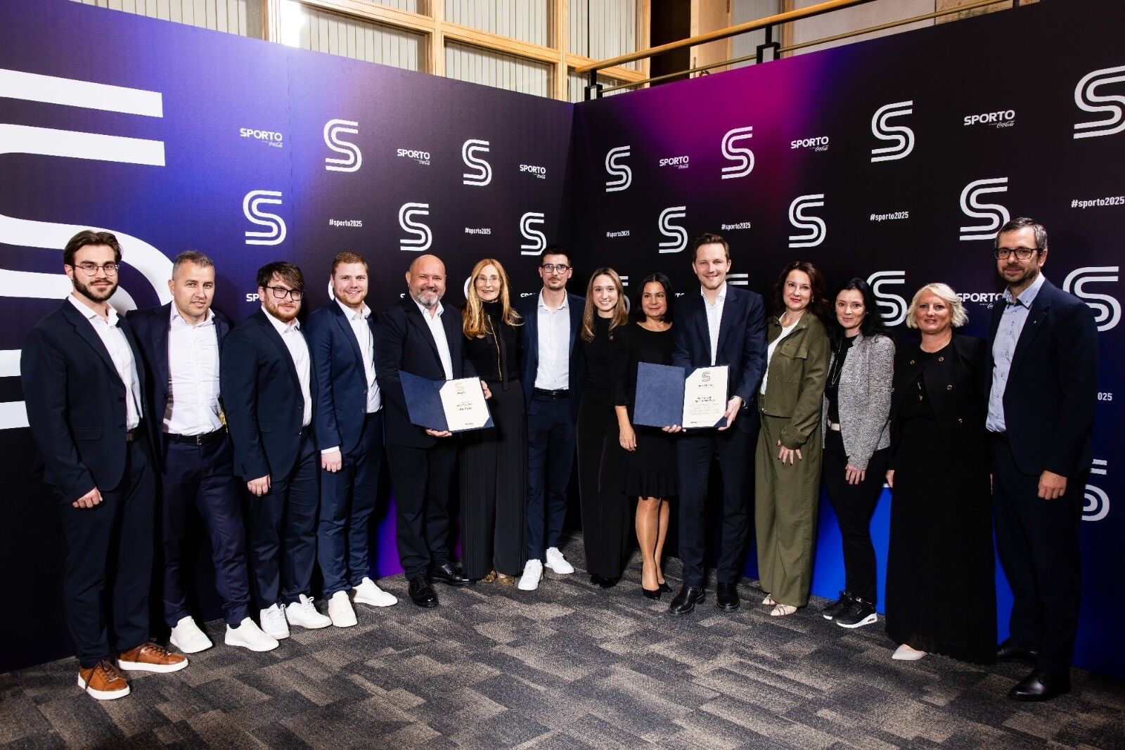 Cinkarna Celje je generalni pokrovitelj najbolj prepoznavne športne blagovne znamke v Sloveniji.